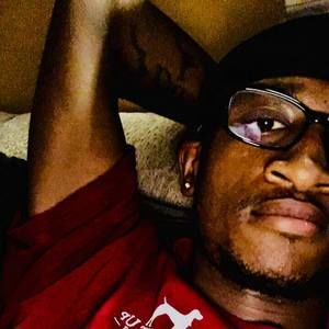 Meet your Posher, Nicholas